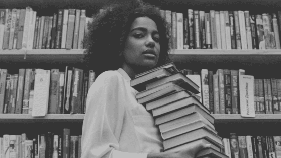 Quantos Livros Ler em um Ano? A Visão do Professor Olavo de Carvalho e Outras Perspectivas