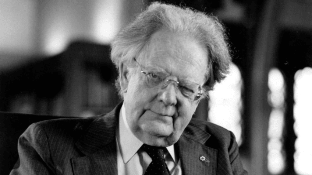 Northrop Frye: Vida, Obra e Contribuições do Crítico Literário